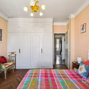 Property in Carre d'Or