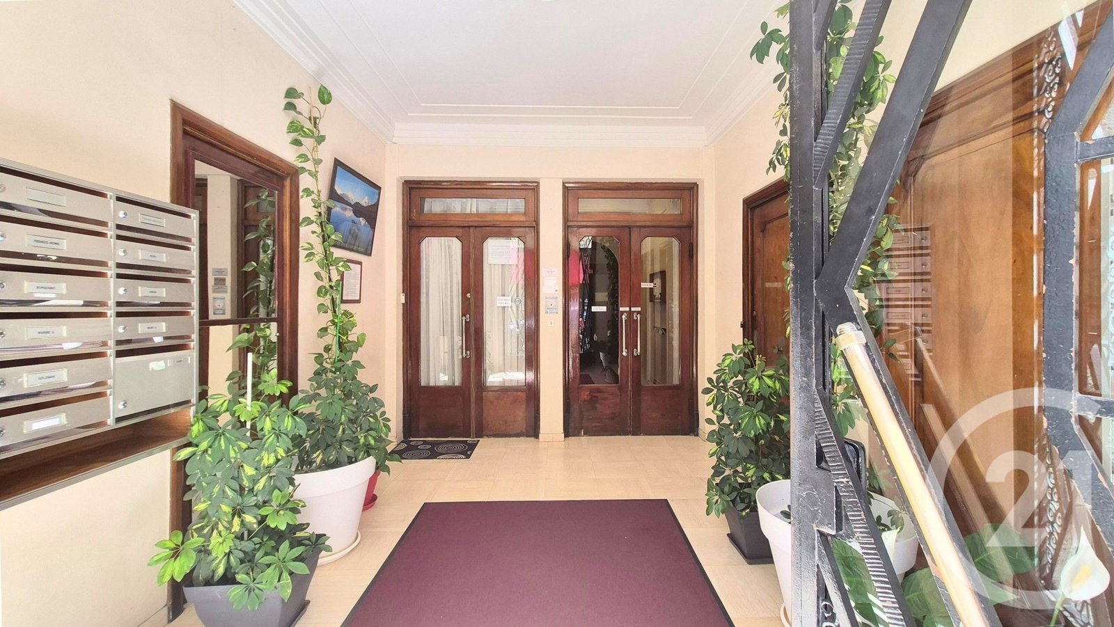 Property photo in Carre d'Or