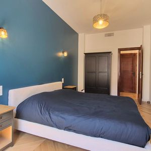 Property in Carre d'Or