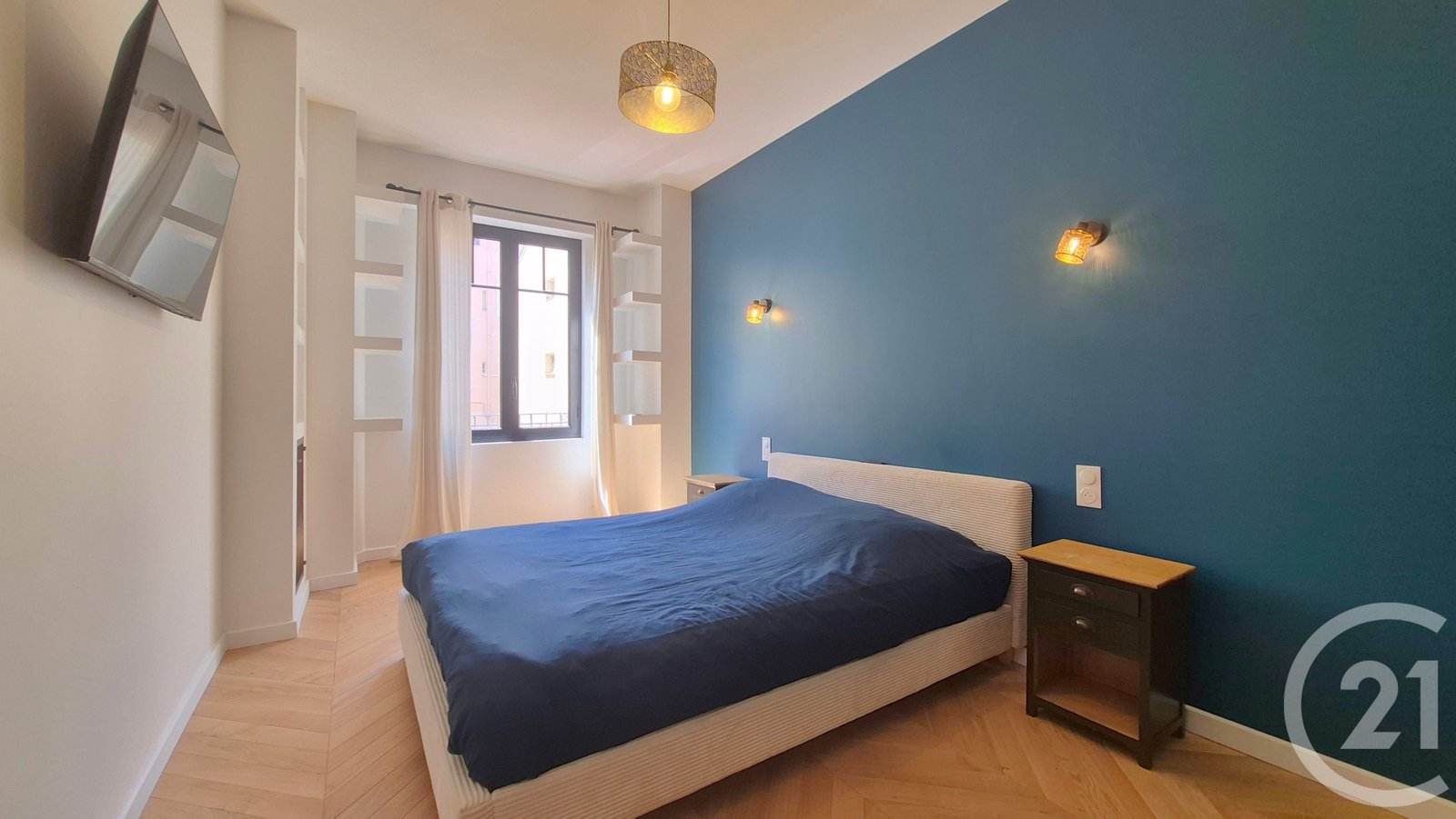 Property photo in Carre d'Or