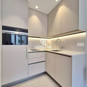 Property in Carre d'Or