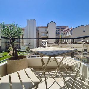 Property in Carre d'Or