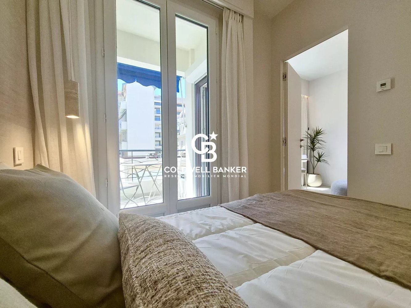 Property photo in Carre d'Or