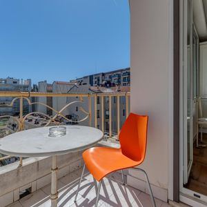 Property in Carre d'Or
