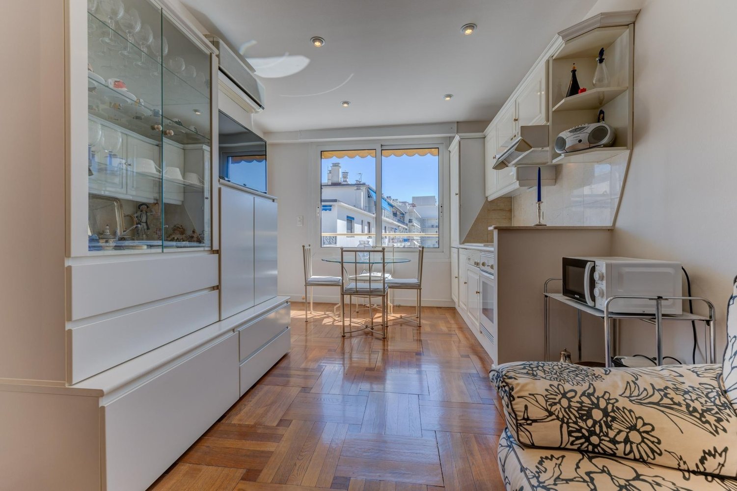 Property photo in Carre d'Or