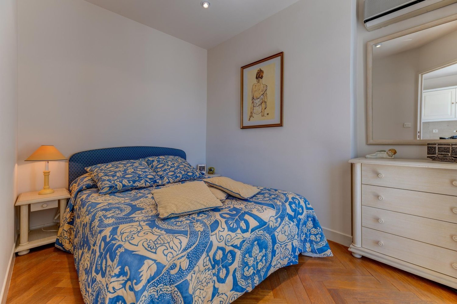 Property photo in Carre d'Or