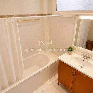 Property in Carre d'Or