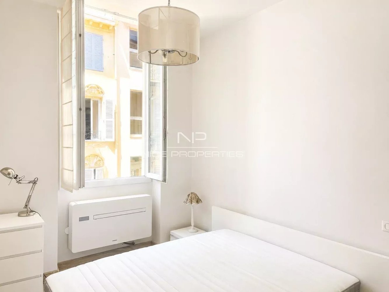 Property photo in Carre d'Or