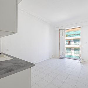 Property in Carre d'Or