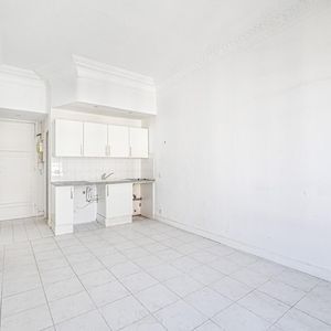 Property in Carre d'Or