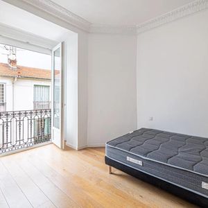 Property in Carre d'Or
