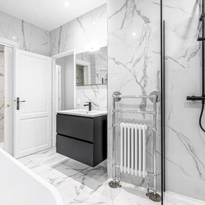 Property in Carre d'Or