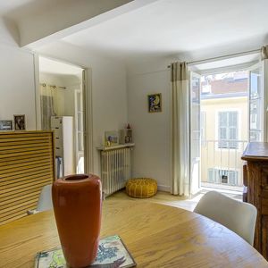 Property in Carre d'Or