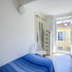 Property in Carre d'Or