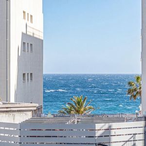 Property in Carre d'Or