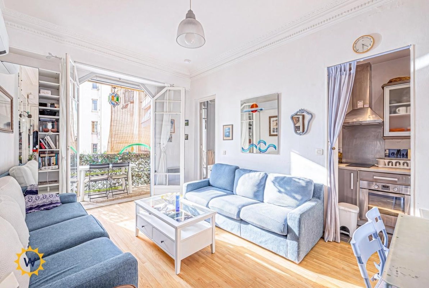 Property photo in Carre d'Or