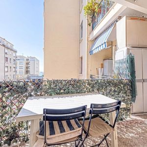 Property in Carre d'Or