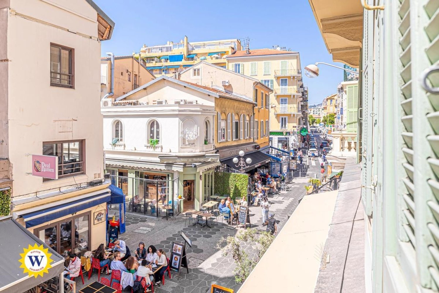 Property photo in Carre d'Or
