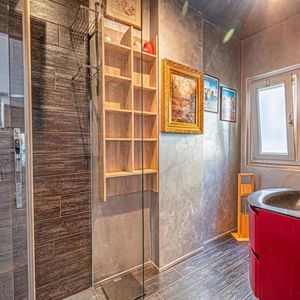 Property in Carre d'Or