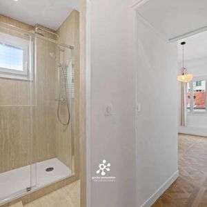 Property in Carre d'Or