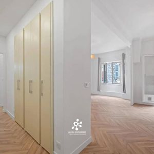 Property in Carre d'Or