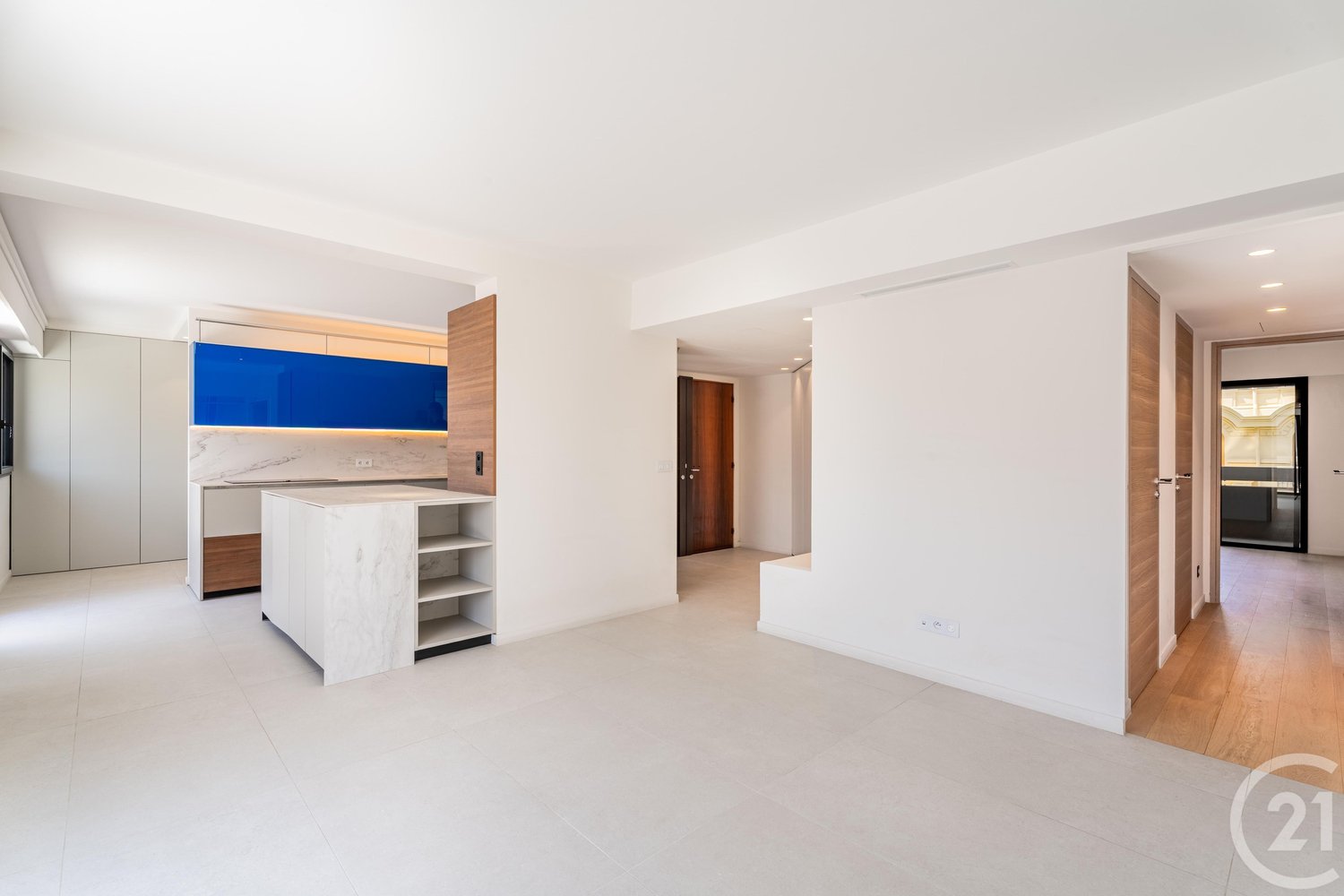 Property photo in Carre d'Or