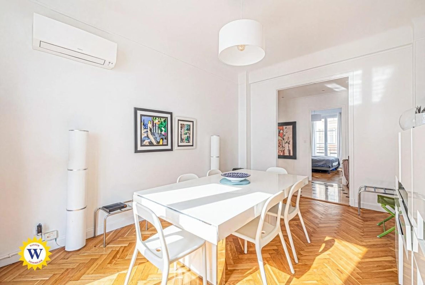 Property photo in Carre d'Or