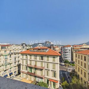 Property in Carre d'Or