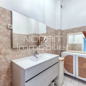 Property in Musicians Quarter