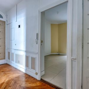 Property in Musicians Quarter