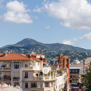 Property in Musicians Quarter