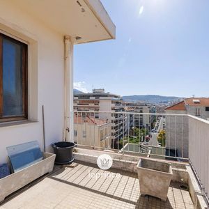 Property in Musicians Quarter