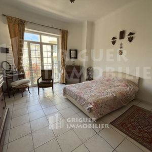 Property in Musicians Quarter
