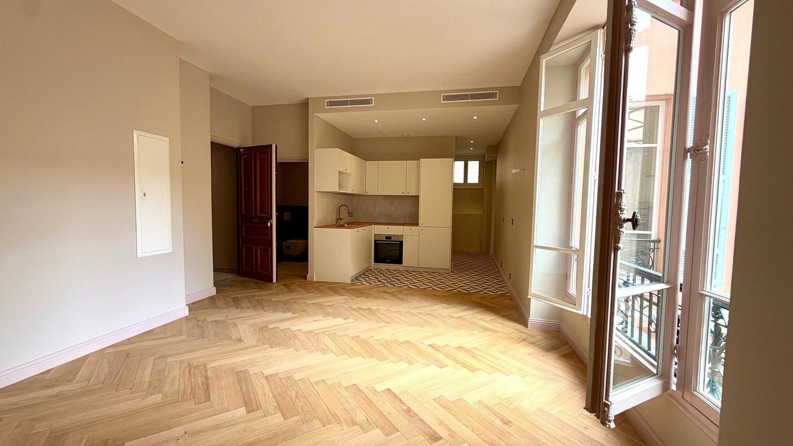 Property photo in Musicians Quarter