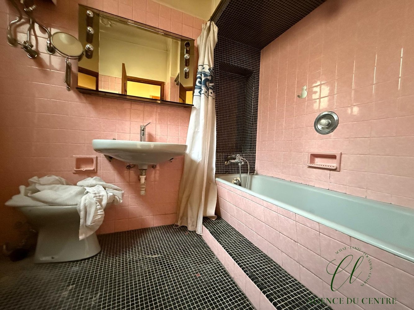 Property photo in Musicians Quarter
