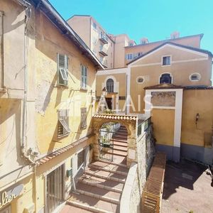 Property in Old Town