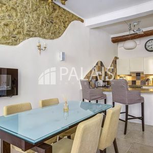 Property in Old Town