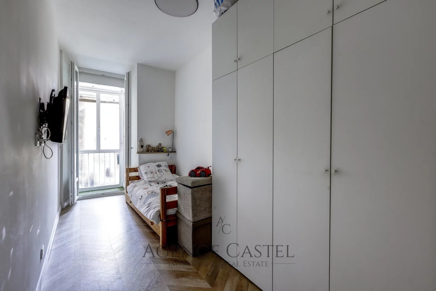 Property photo in Port