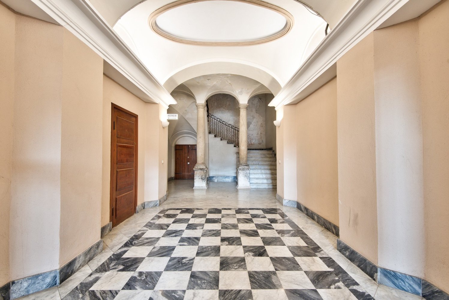 Property photo in Port