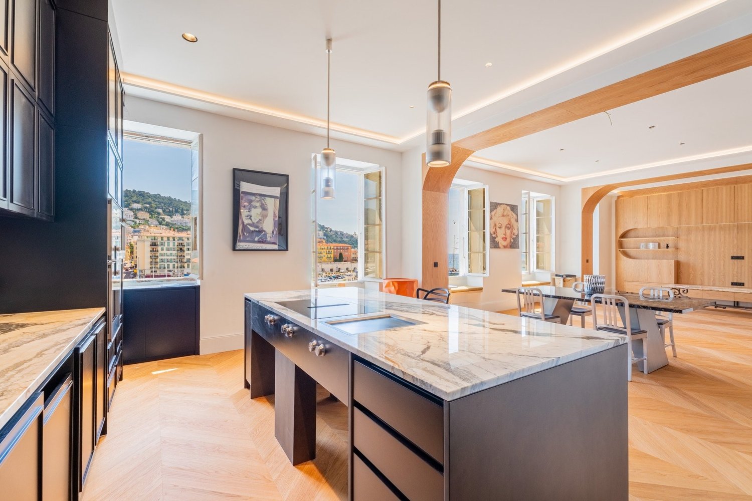 Property photo in Port