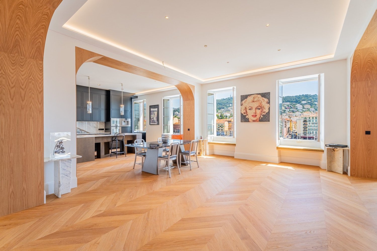 Property photo in Port