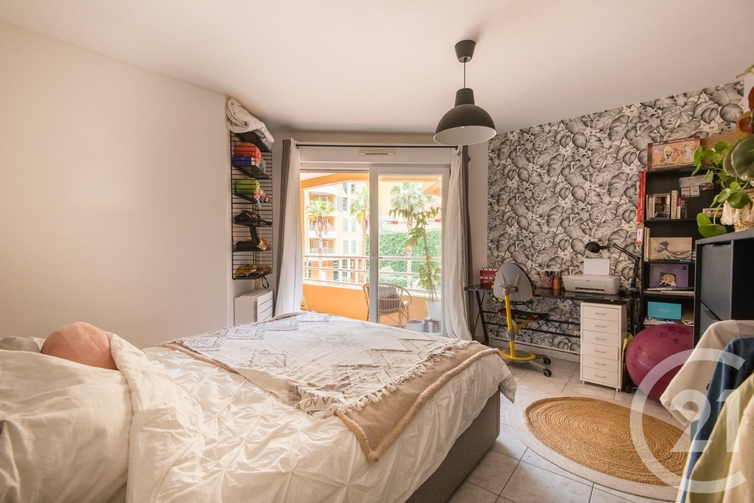 Property photo in Port