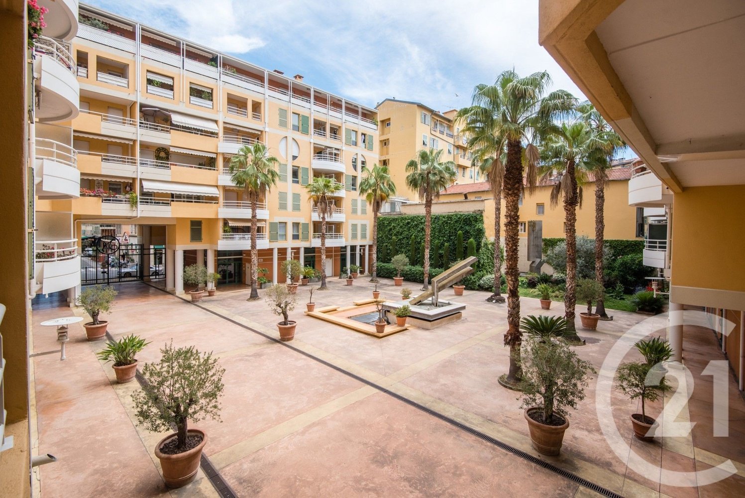 Property photo in Port