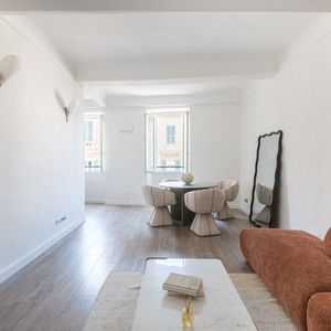 Property in Carre d'Argent