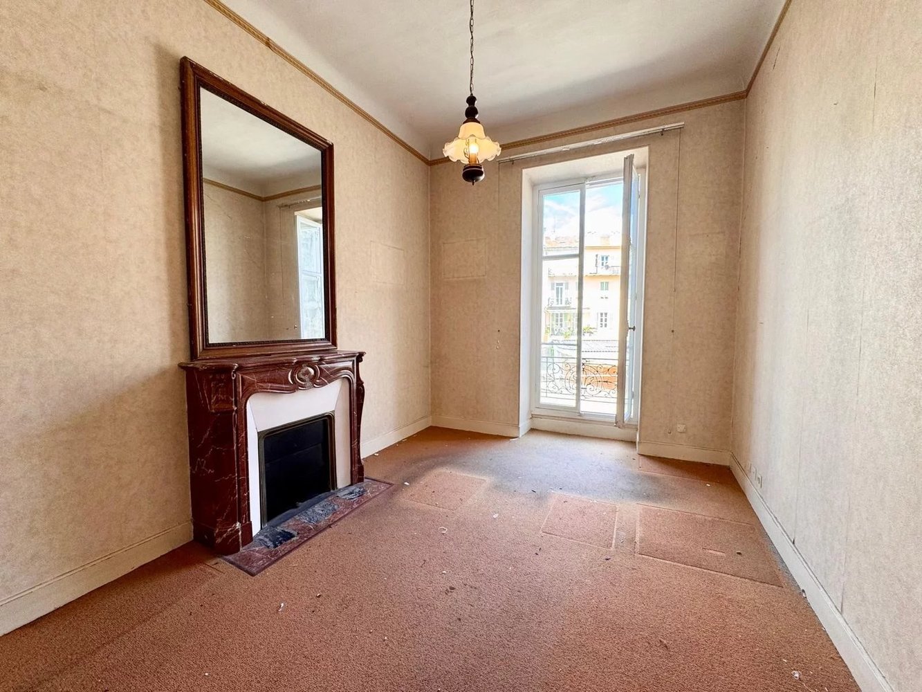 Property photo in Carre d'Argent