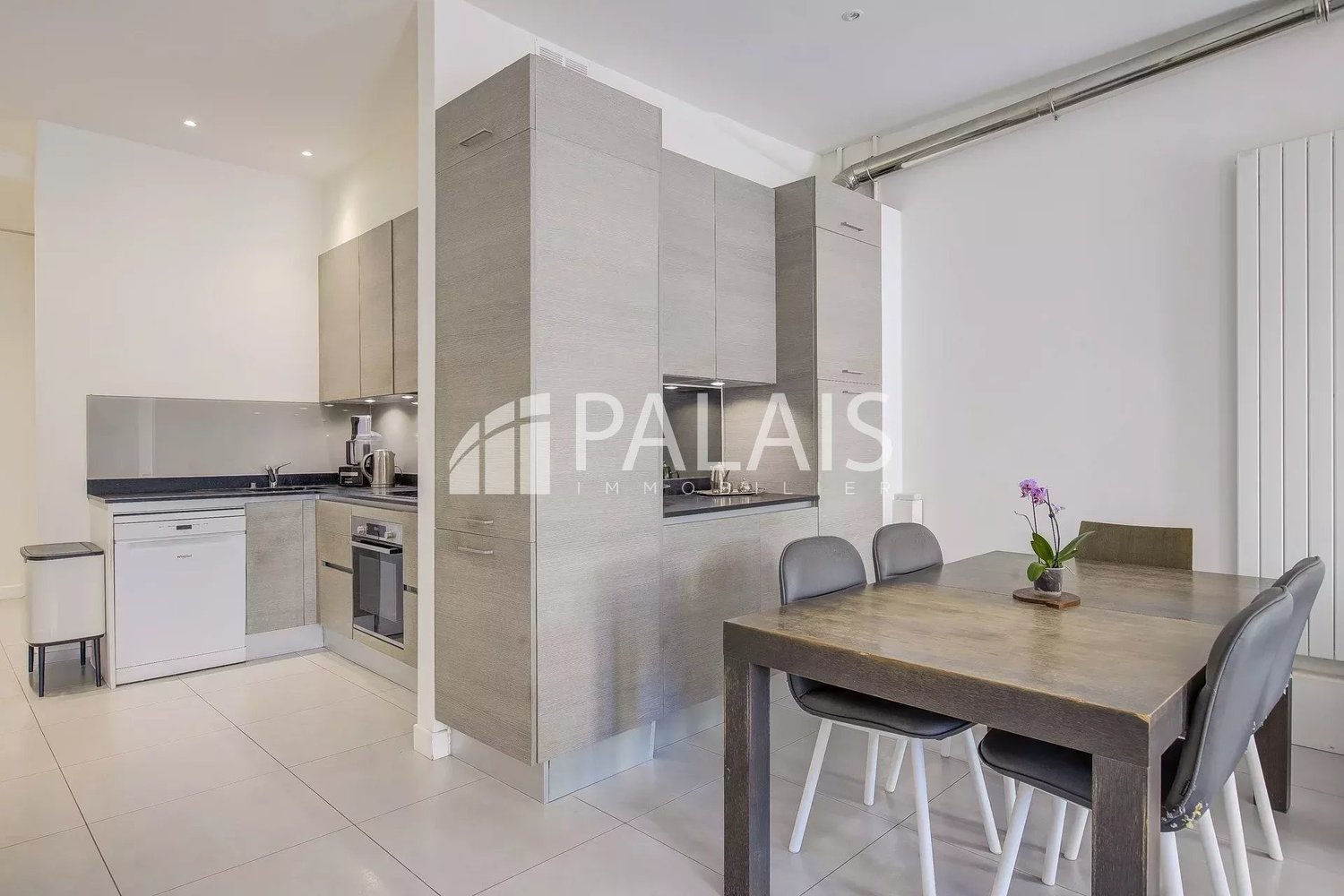 Property photo in Carre d'Argent