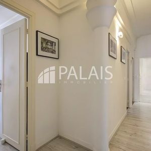 Property in Carre d'Argent