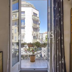 Property in Carre d'Argent