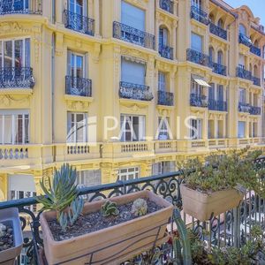 Property in Carre d'Argent