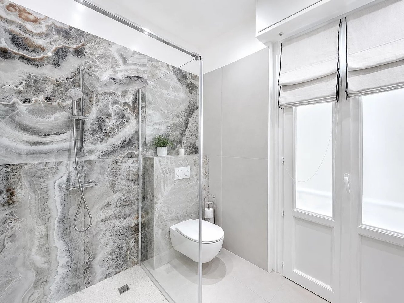 Property photo in Carre d'Argent